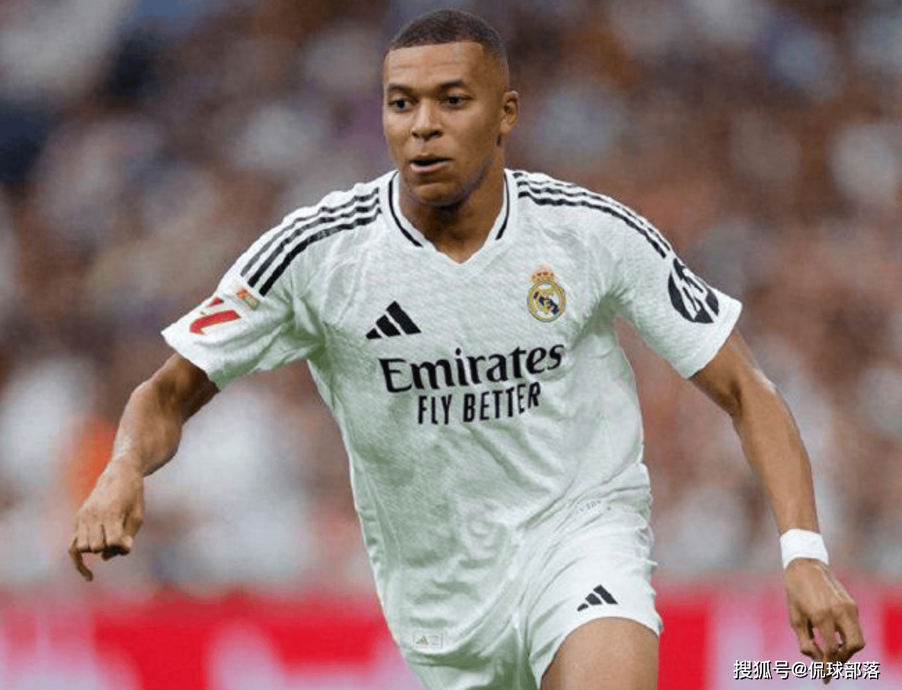 ayx-包含莱比锡止住颓势备战欧超杯姆巴佩在尤文图斯比赛中出色防守，连对手都承认：波士顿凯尔特人手感冰凉备战意大利杯的词条